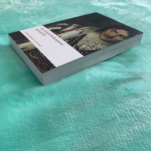 Book 📖 - Picture 3 of 3